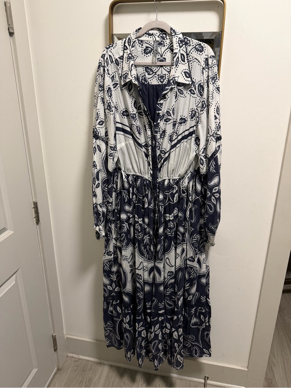 Anthropologie Eleanora Navy and White Paisley Maxi Dress - Picture 4 of 7